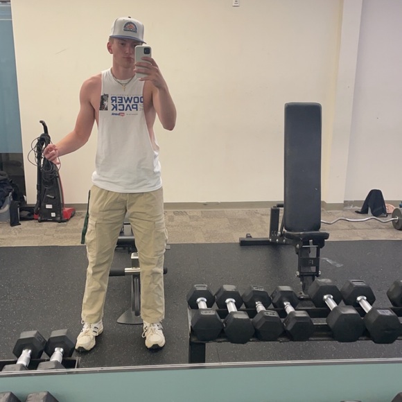 Meet your Posher, Carson - Picture 1 of 1